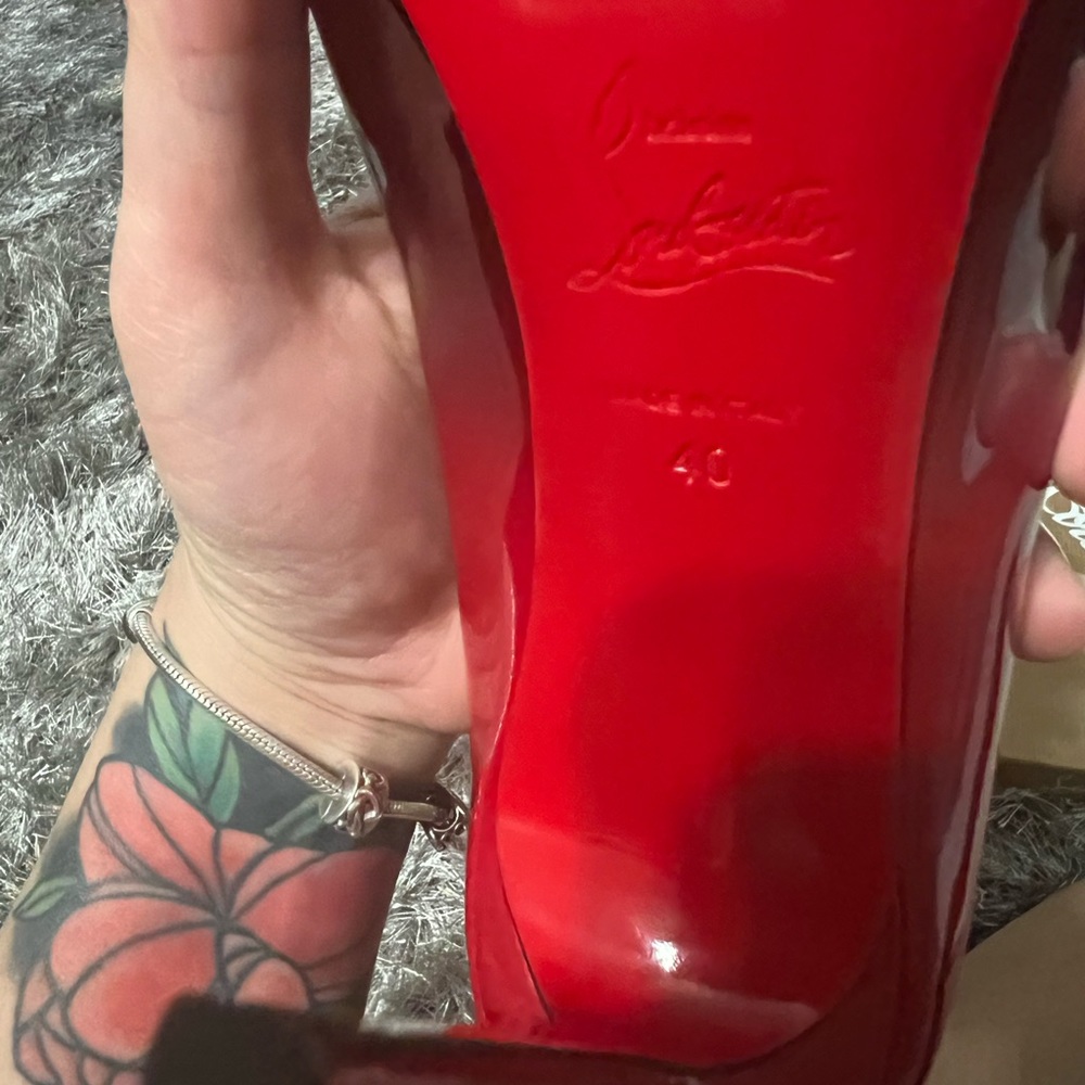 christian louboutin heels - Picture 4 of 6